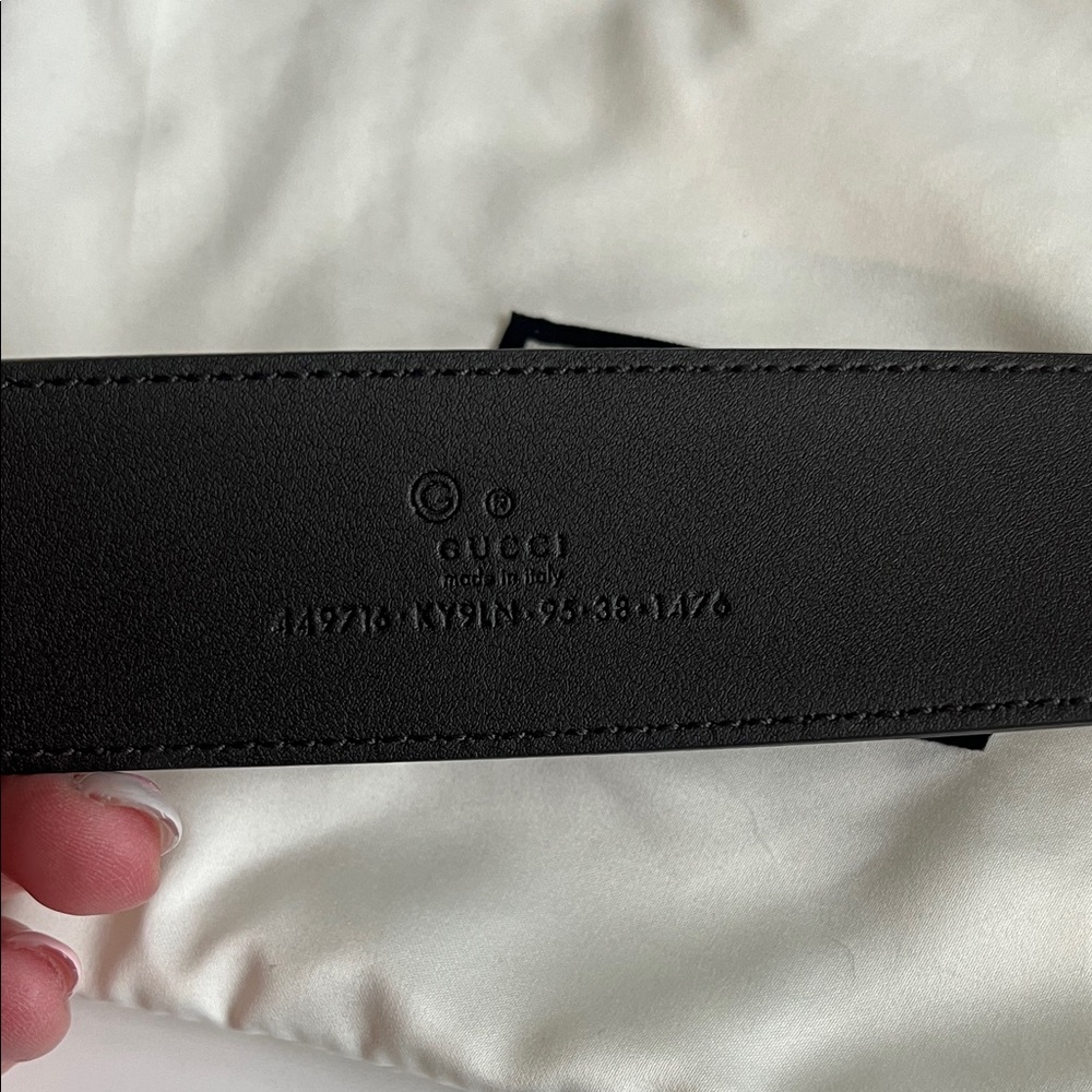 Brand New! Gucci Unisex GG Leather/Canvas Belt - Picture 4 of 9